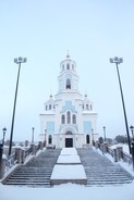 Величественная церковь Заречного